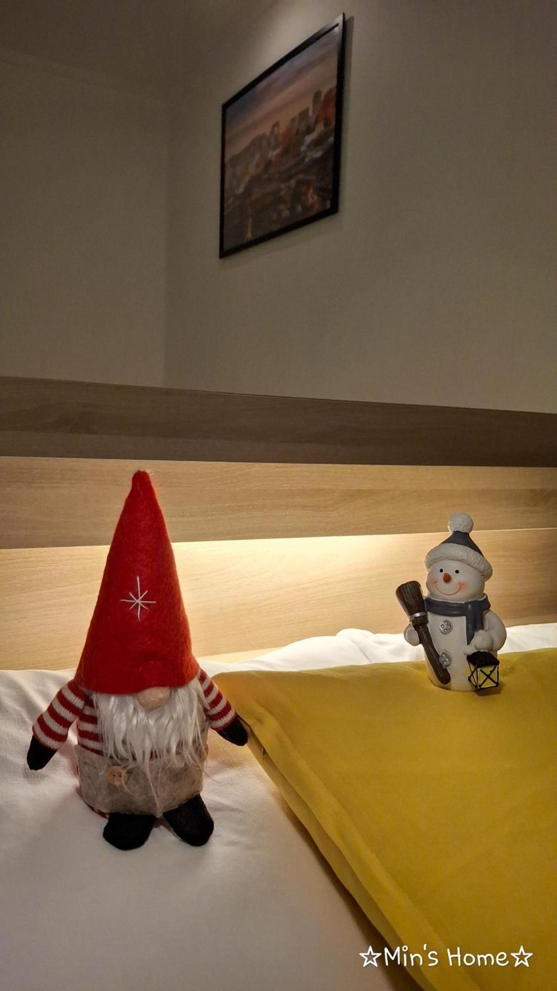 Min's Apartment Seoul